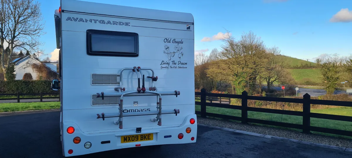 2009 PEUGEOT  CAMPER - Image 3