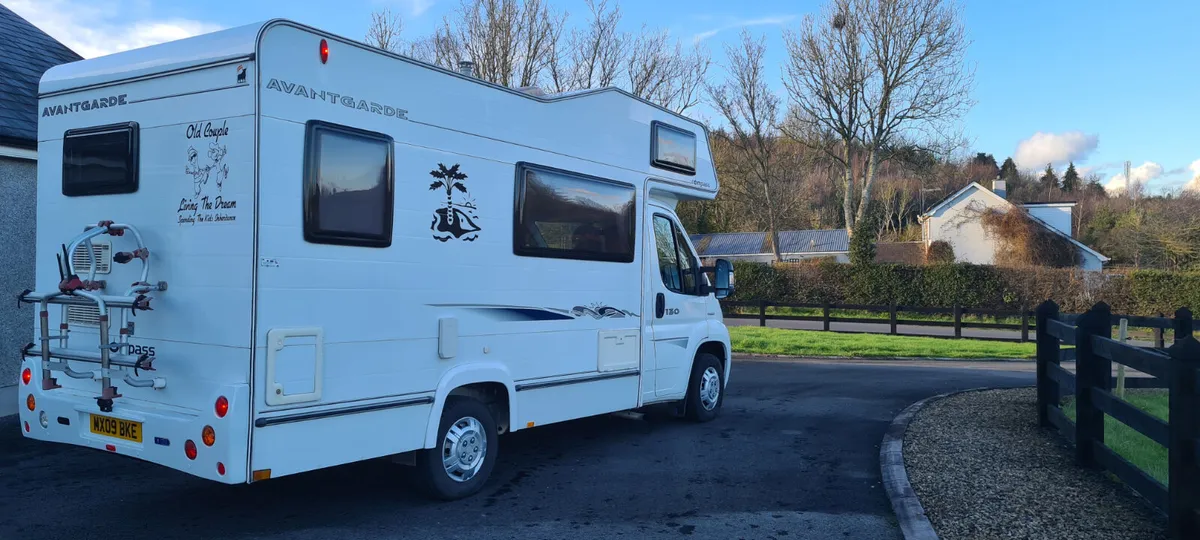 2009 PEUGEOT  CAMPER - Image 4