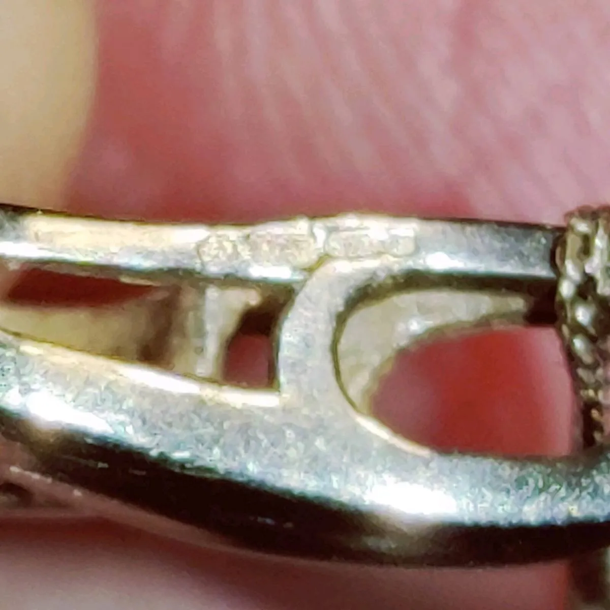 RARE, CELTIC TWIRL 9CT White Gold New 18"Necklace - Image 4