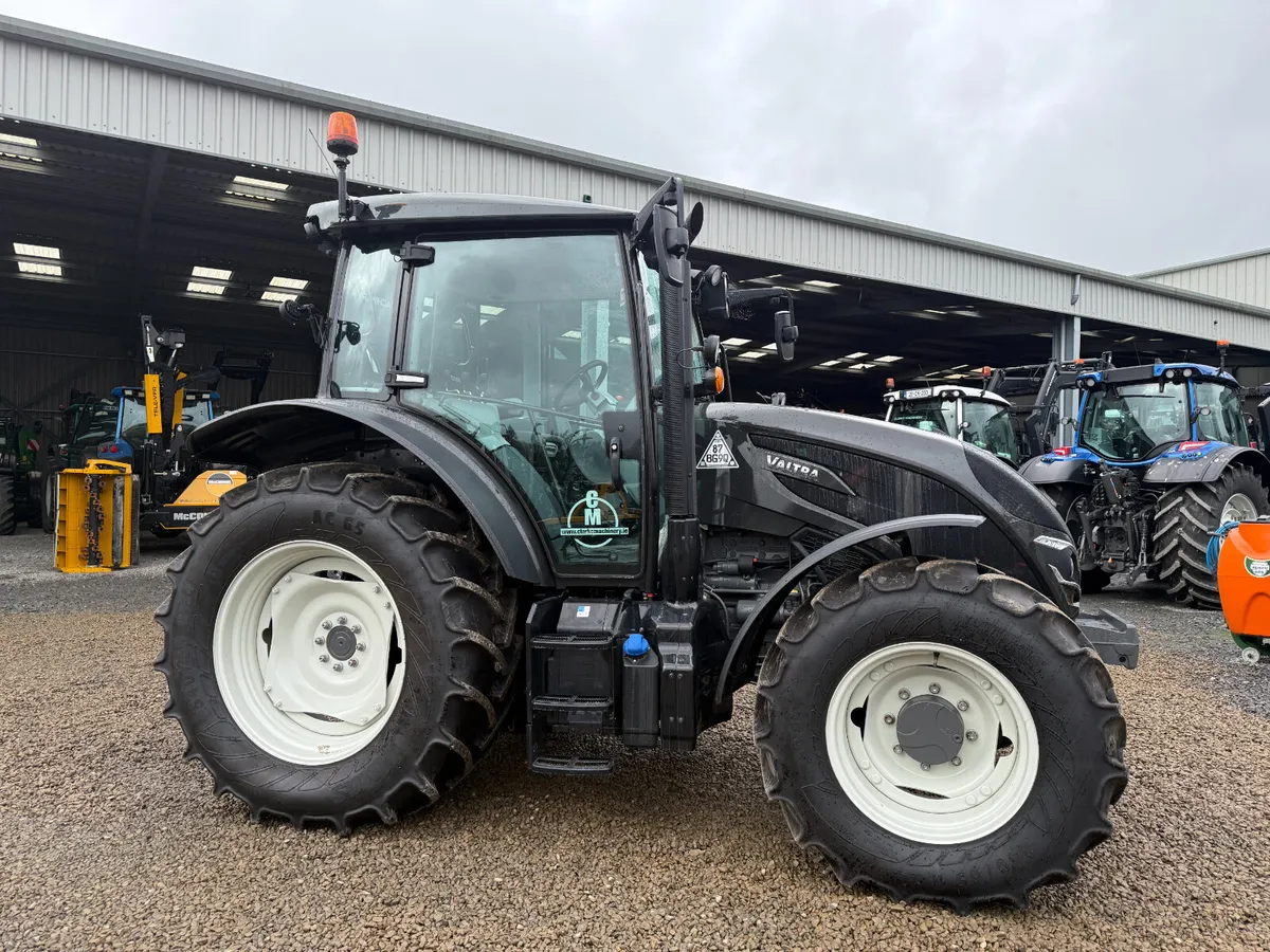 ✨ 2024 Valtra A105 HiTech – Only 40 Hours ✨ - Image 3