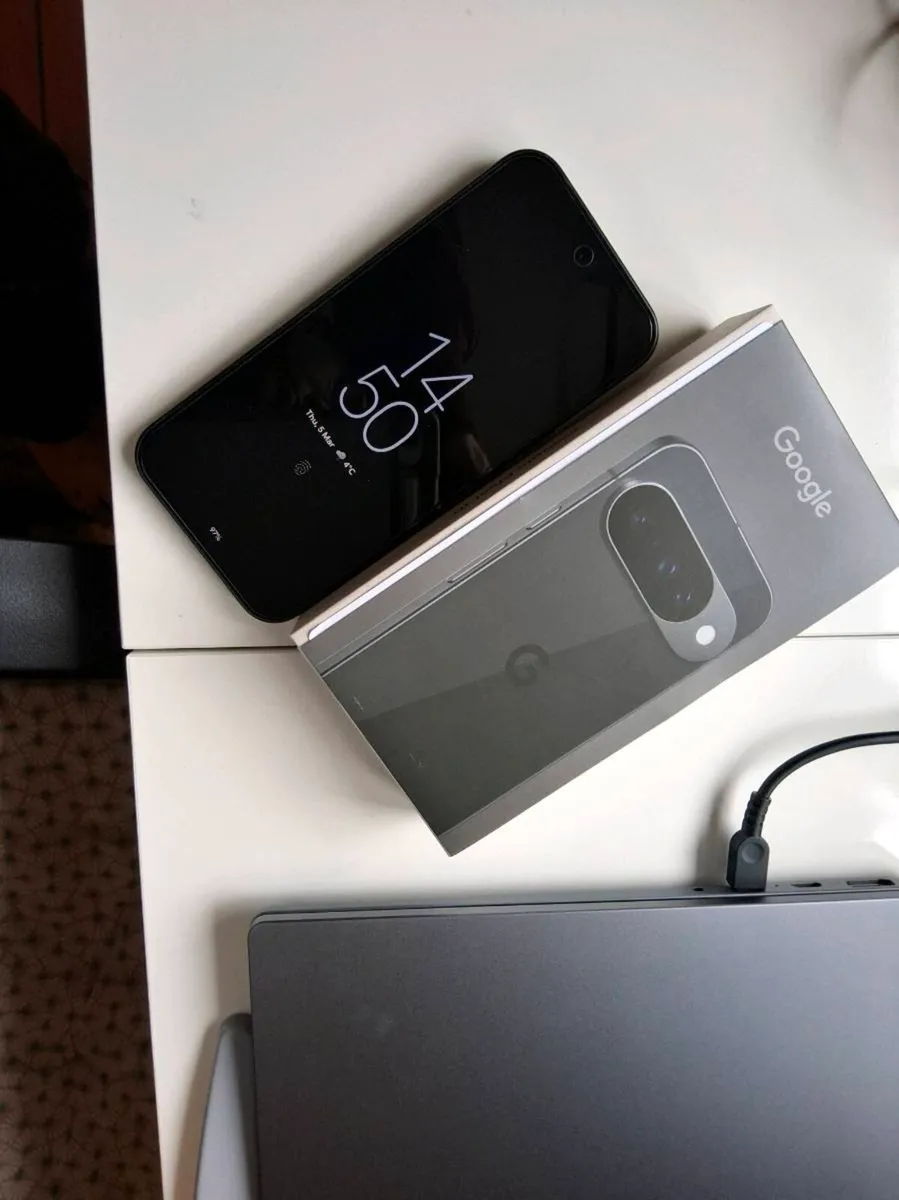 Google Pixel 10 - Image 4