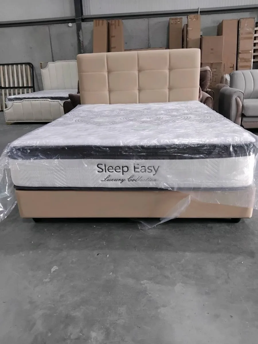5 ft king size bed and mattress - Image 1