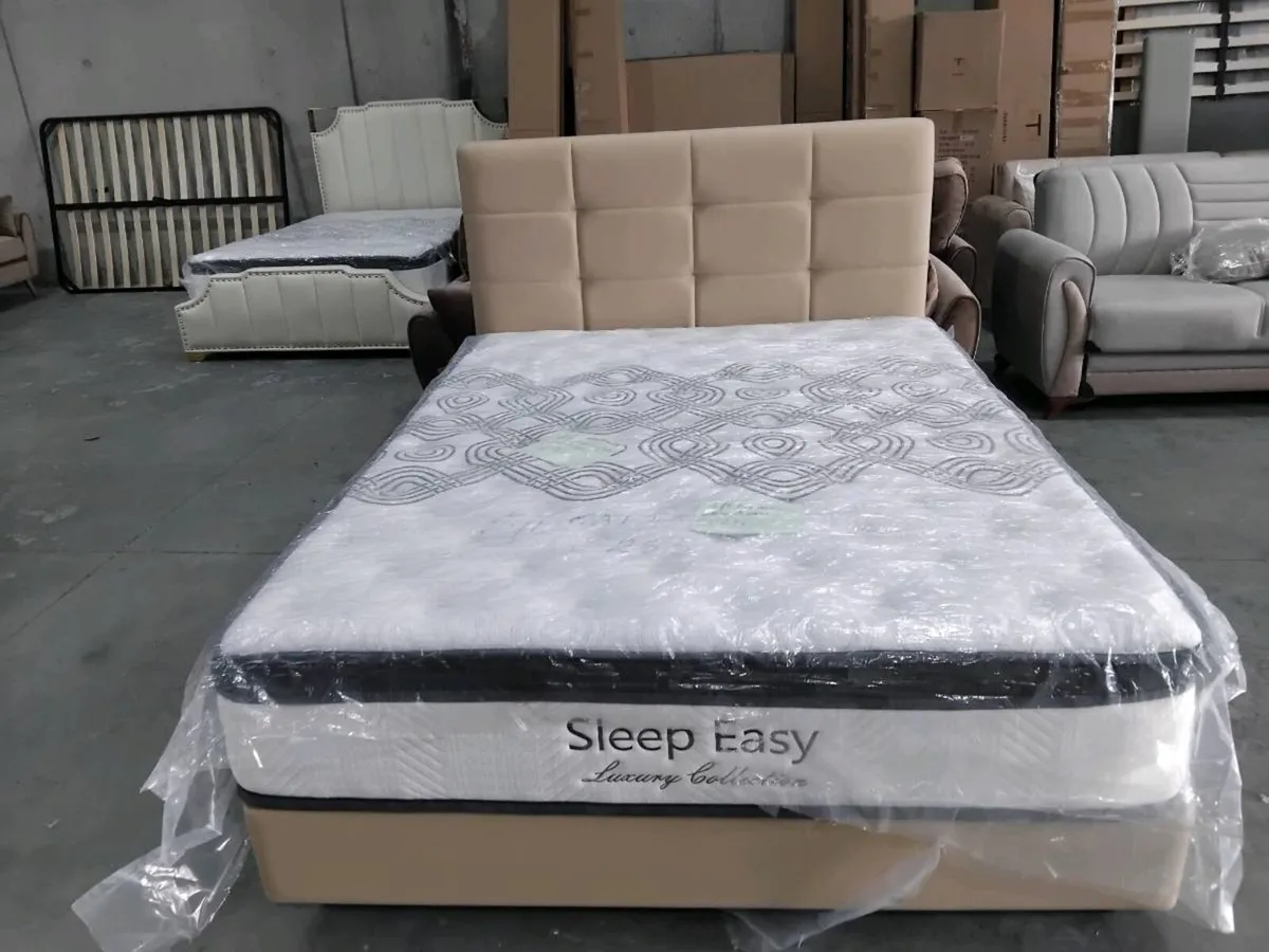 5 ft king size bed and mattress - Image 2
