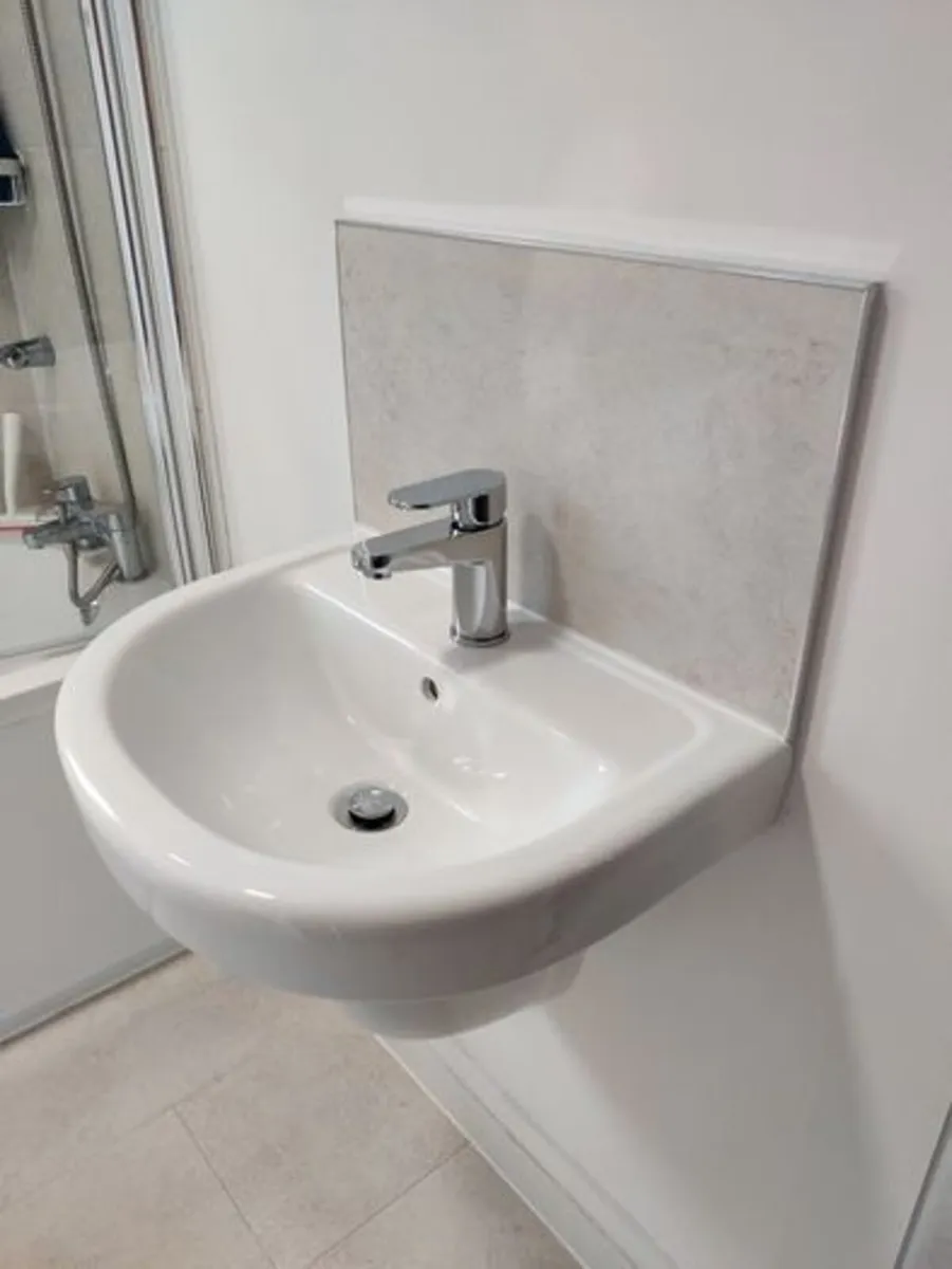 Semi Pedestal Sink For Free - Image 3