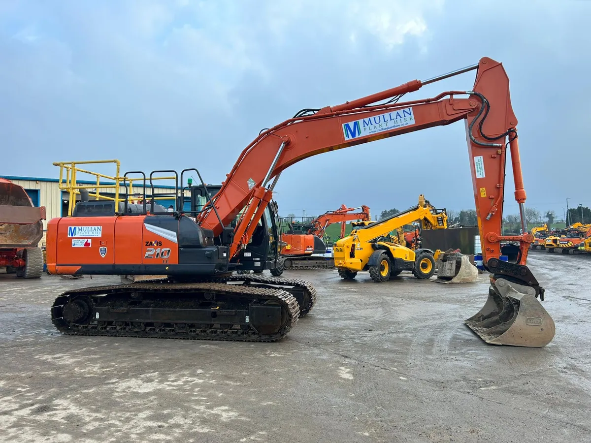 2023 Hitachi ZX210 LC-7 Only 3500Hrs - MULLANS - Image 2
