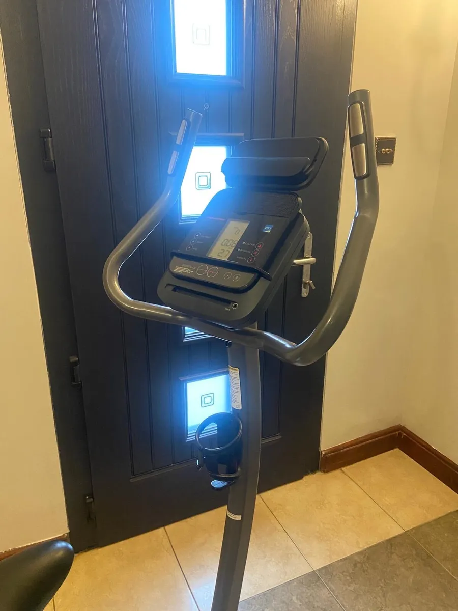 Exercise bike - Image 2