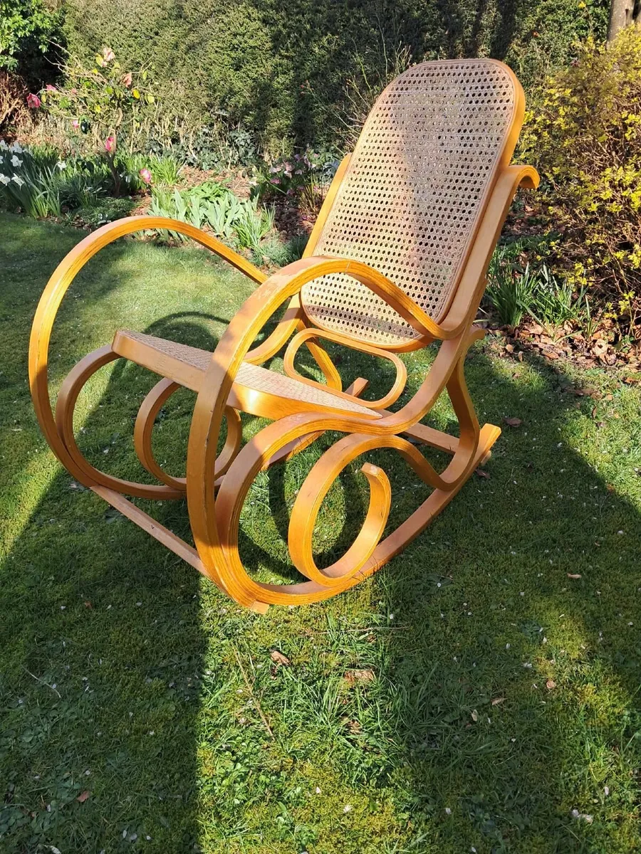 Bentwood rocking chair - Image 2