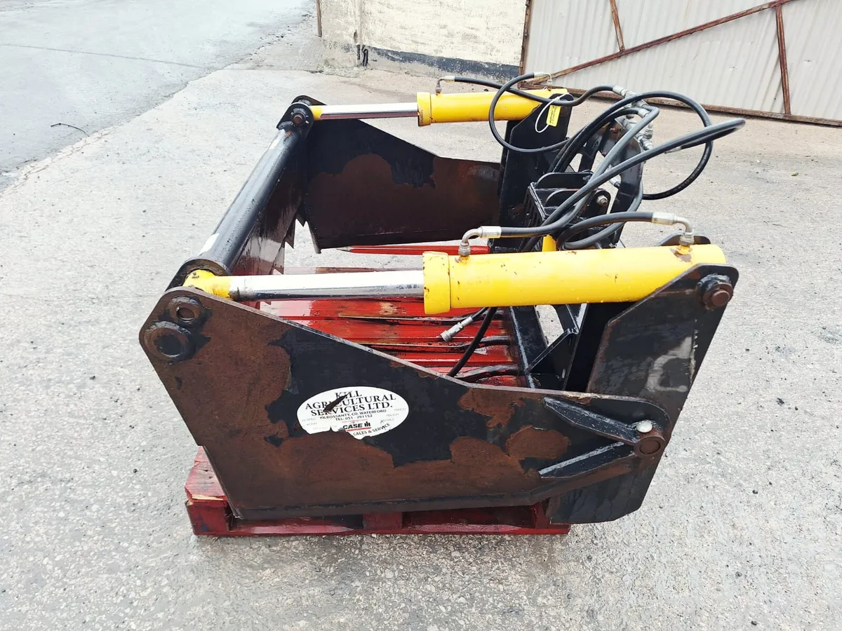 2019 Rossmore 4'6" Bale Cutter 26144 - Image 4