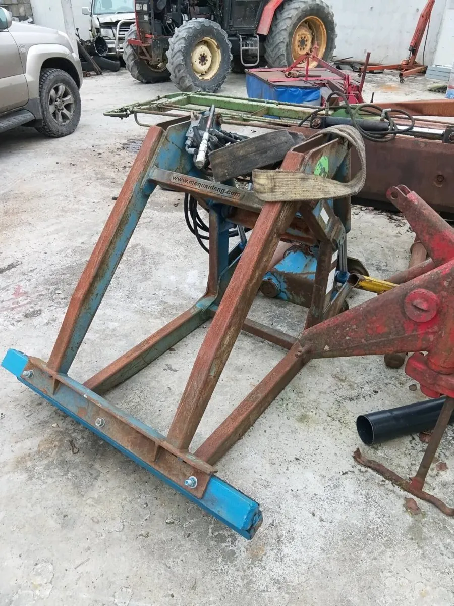 Block grab - Image 1