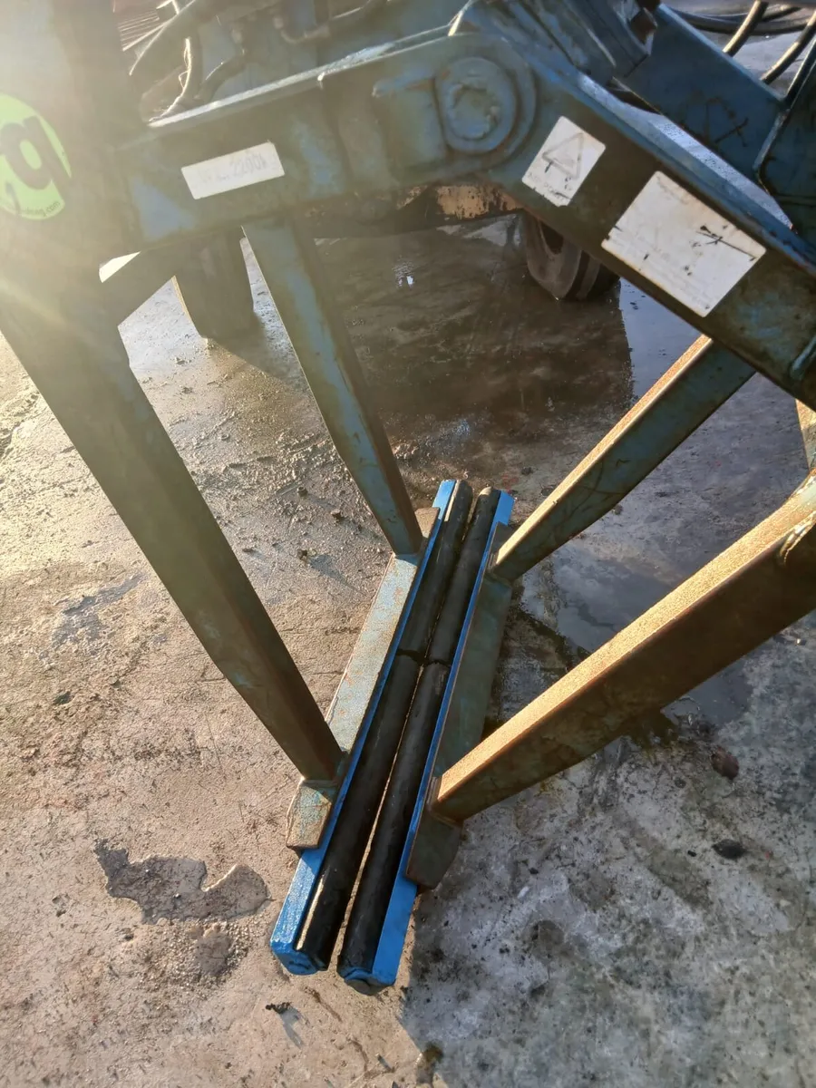 Block grab - Image 4