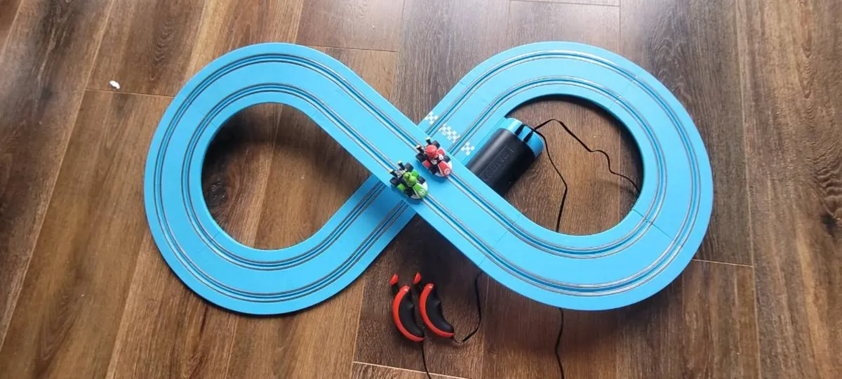 Super Mario Track - Image 4