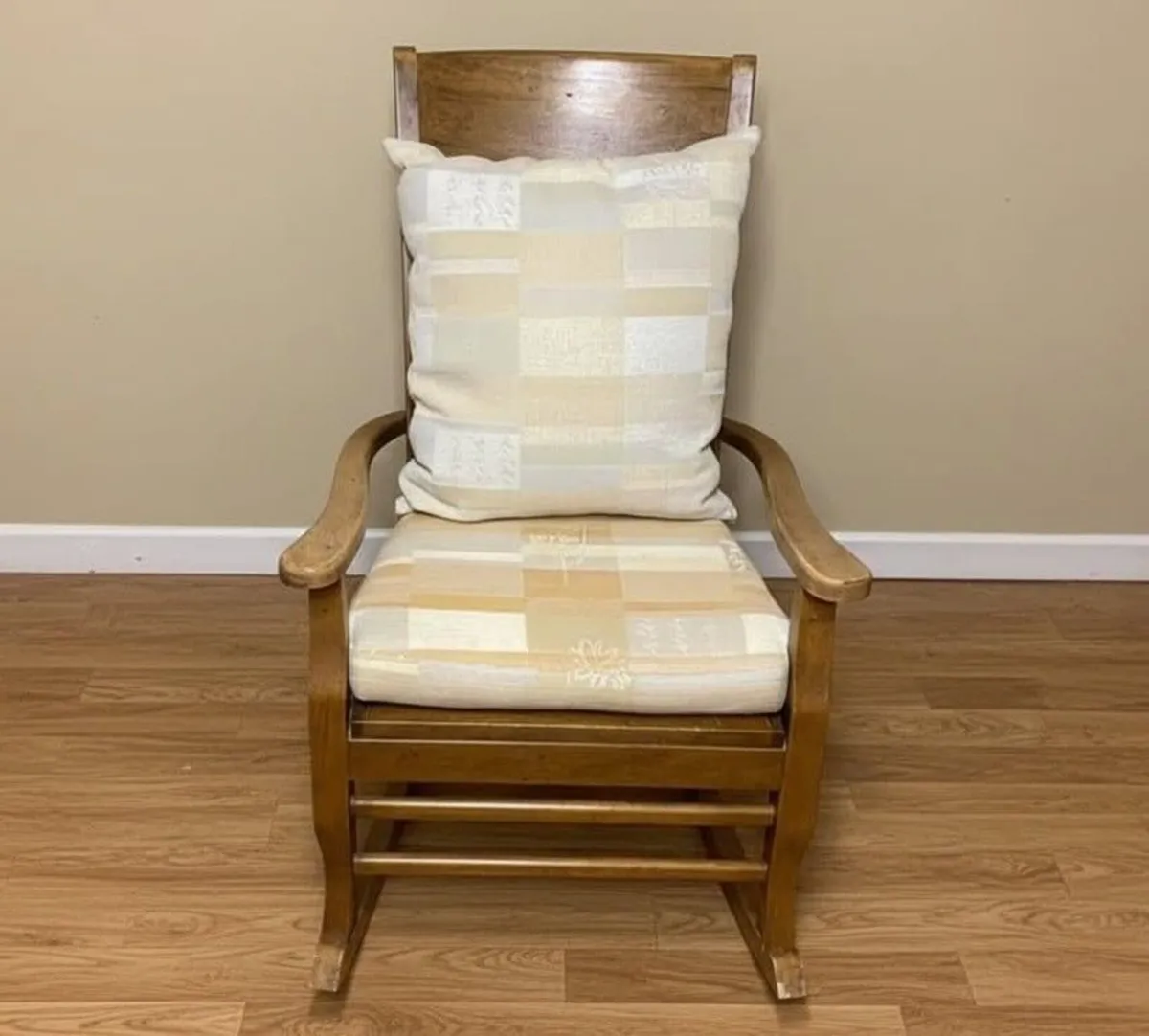 Solid Wood Rocking Chair With Cushions - Image 3