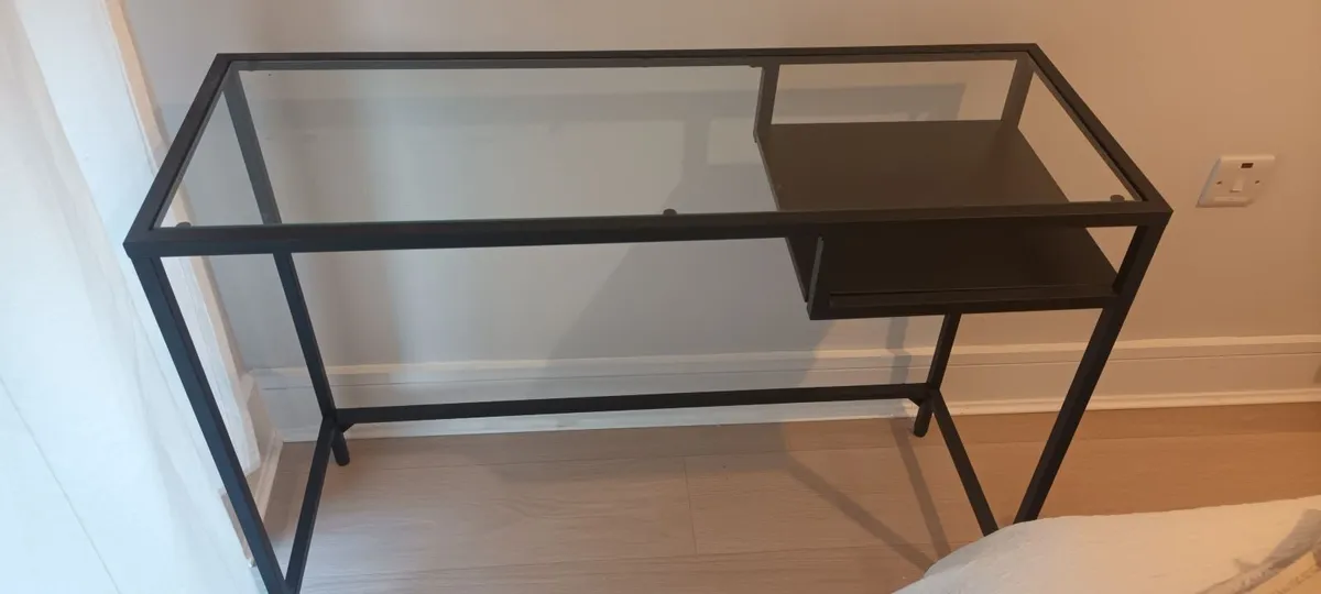 Console Table - Image 1