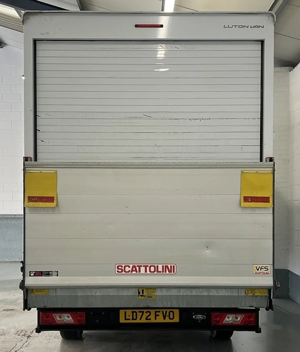 2022 Ford Transit Luton Box Van - Image 3