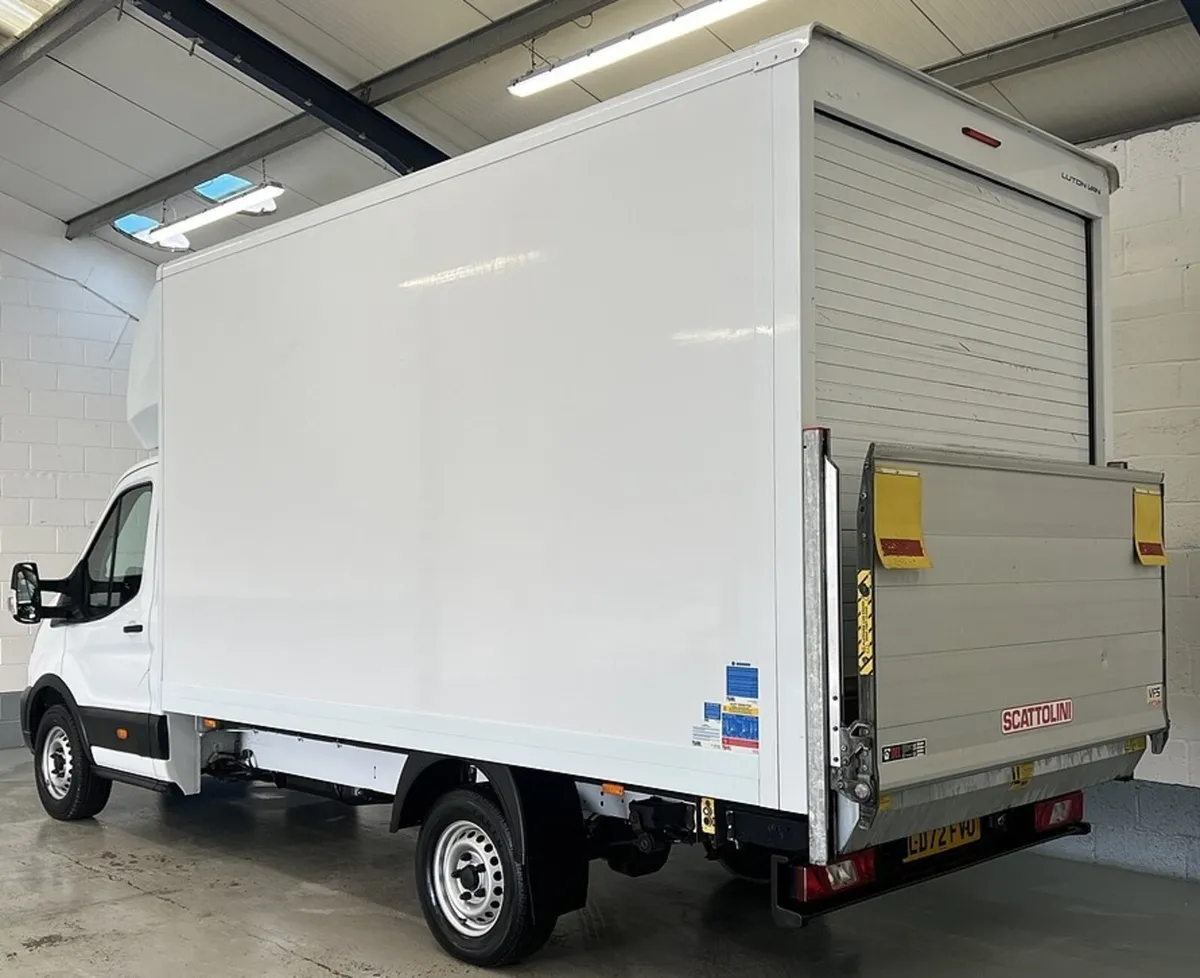2022 Ford Transit Luton Box Van - Image 4