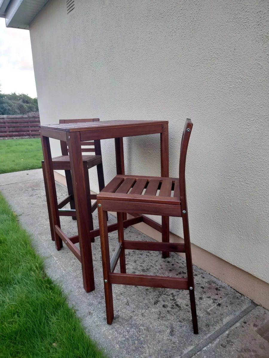 Bar Table & 2 High Stools – Good Condition - Image 3