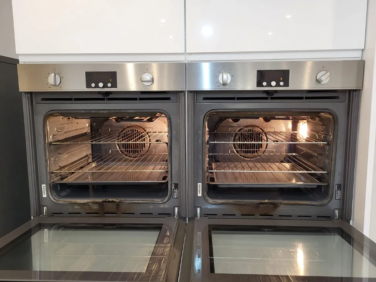 White Gloss Kitchen Units - c/w 2 Ovens (Part 1) - Image 3
