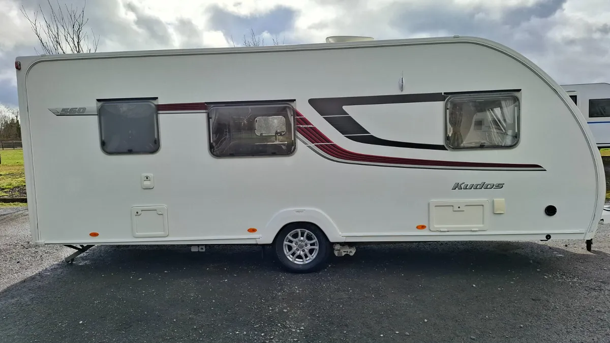 Swift Challenger 560 6 berth - Image 1