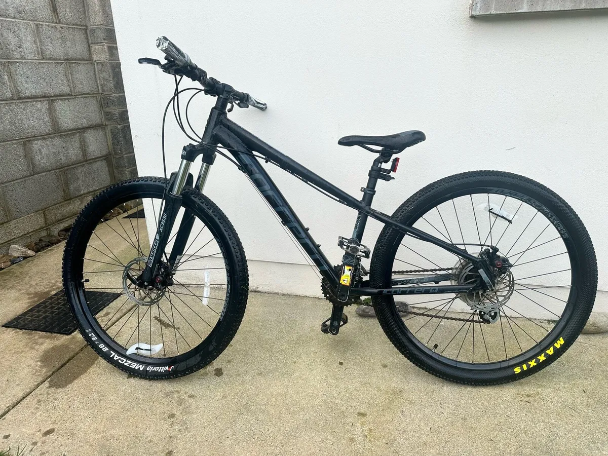 Carrera mountain bike 26” - Image 1