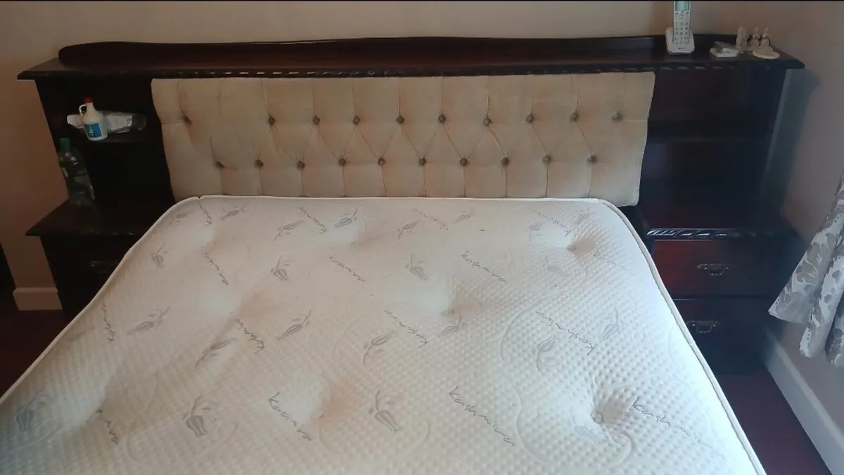 Bed amd frame. King size - Image 1