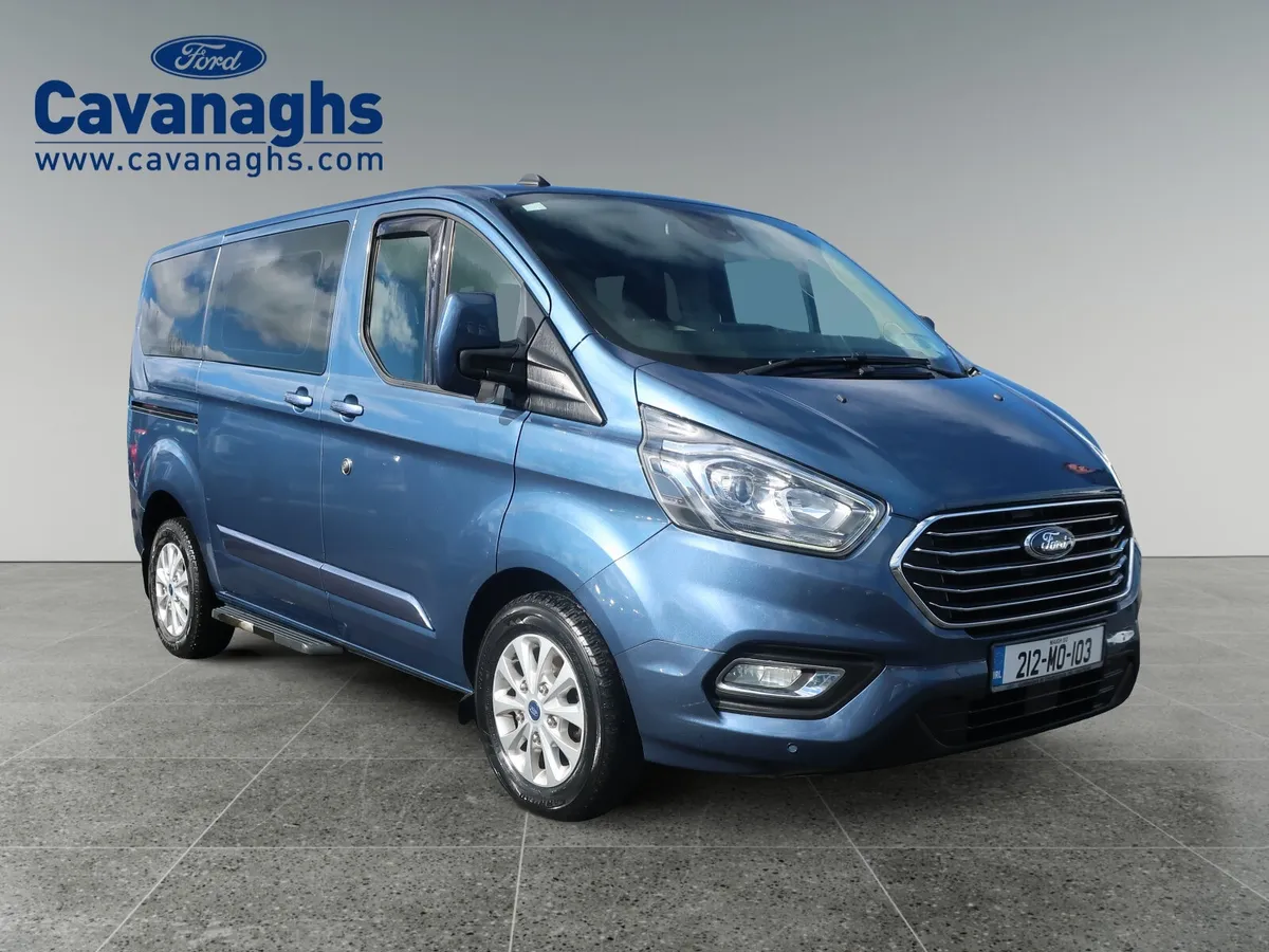 FORD TRANSIT CUSTOM KOMBI SWB 9 SEATS 130PS - Image 4