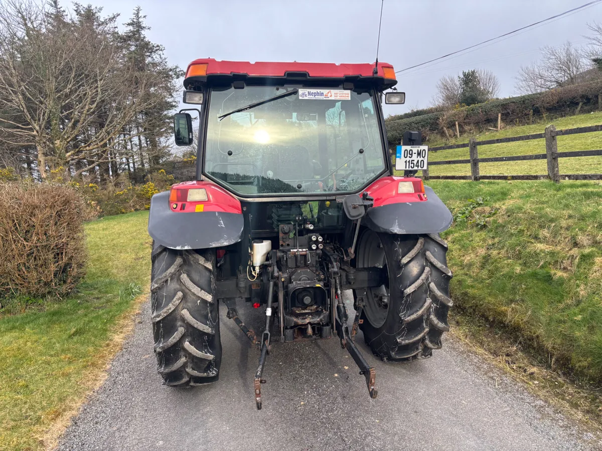 2009 Case JXU 75 - Image 3