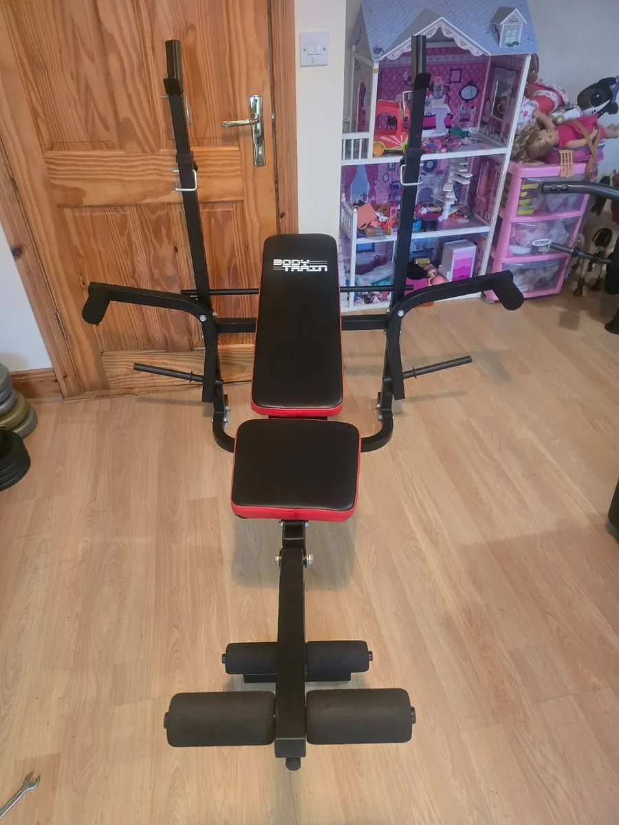 Bench & barbell & weights plates 60kg - Image 2