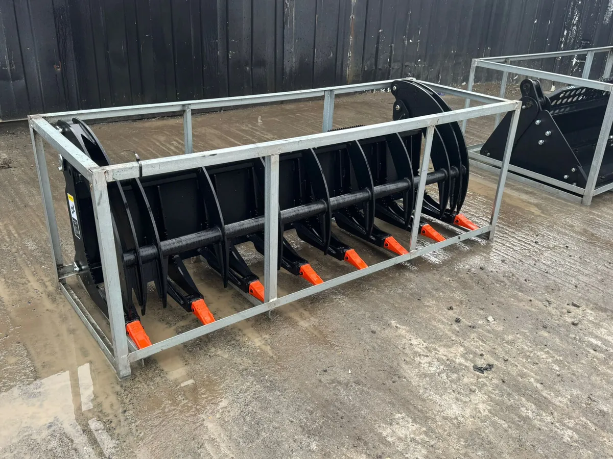 Grass Fork Grapple to suit Skid Steer - Image 1