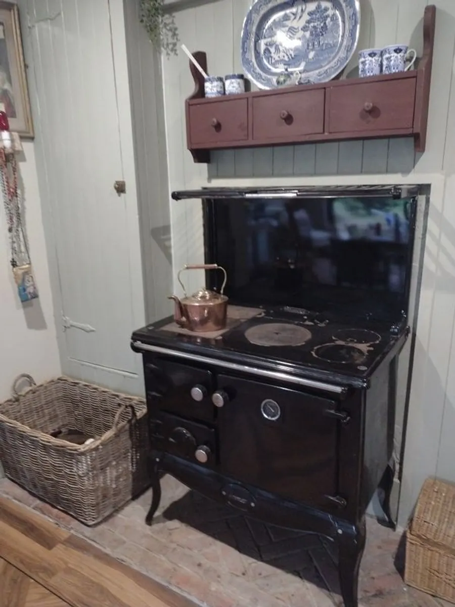 Antique copper kettle - Image 3