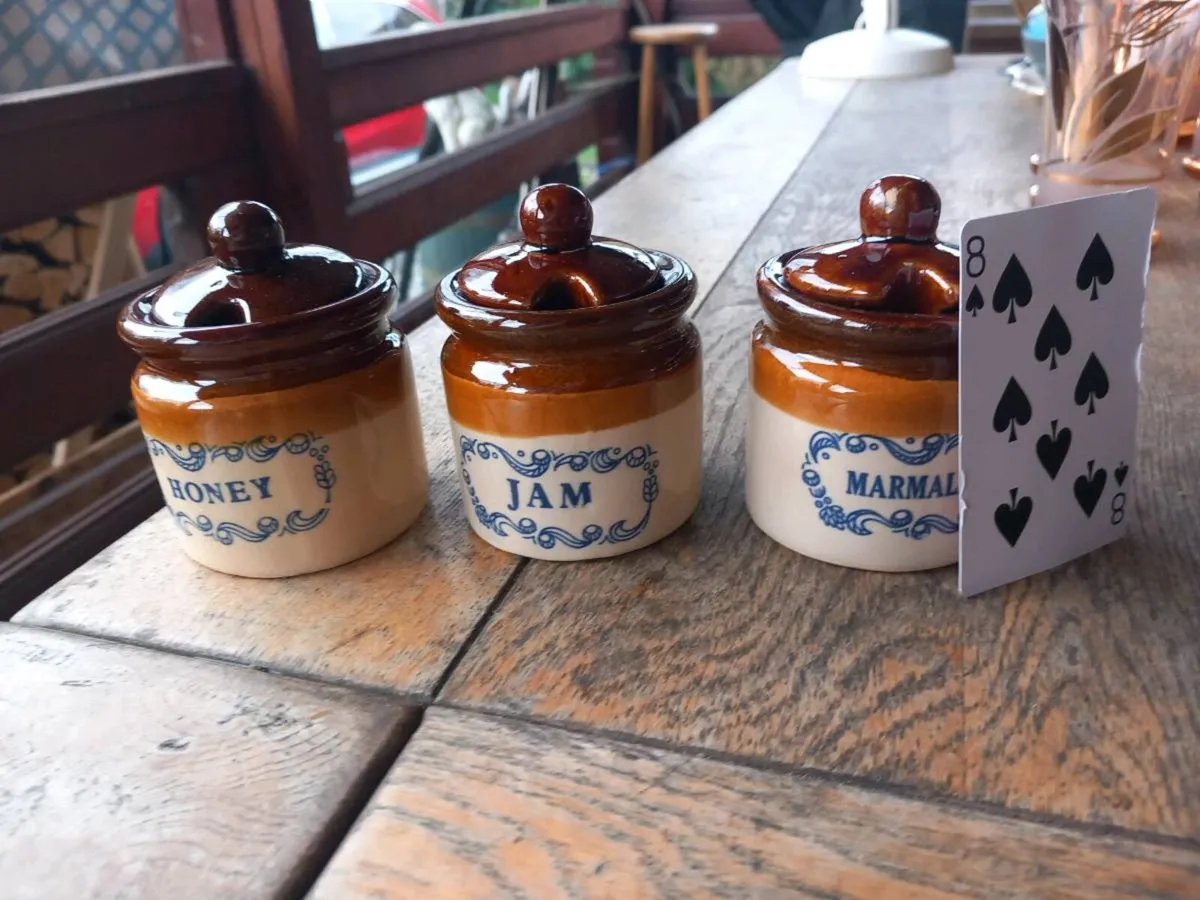 3 vintage stoneware jars, marmalade jam honey - Image 1