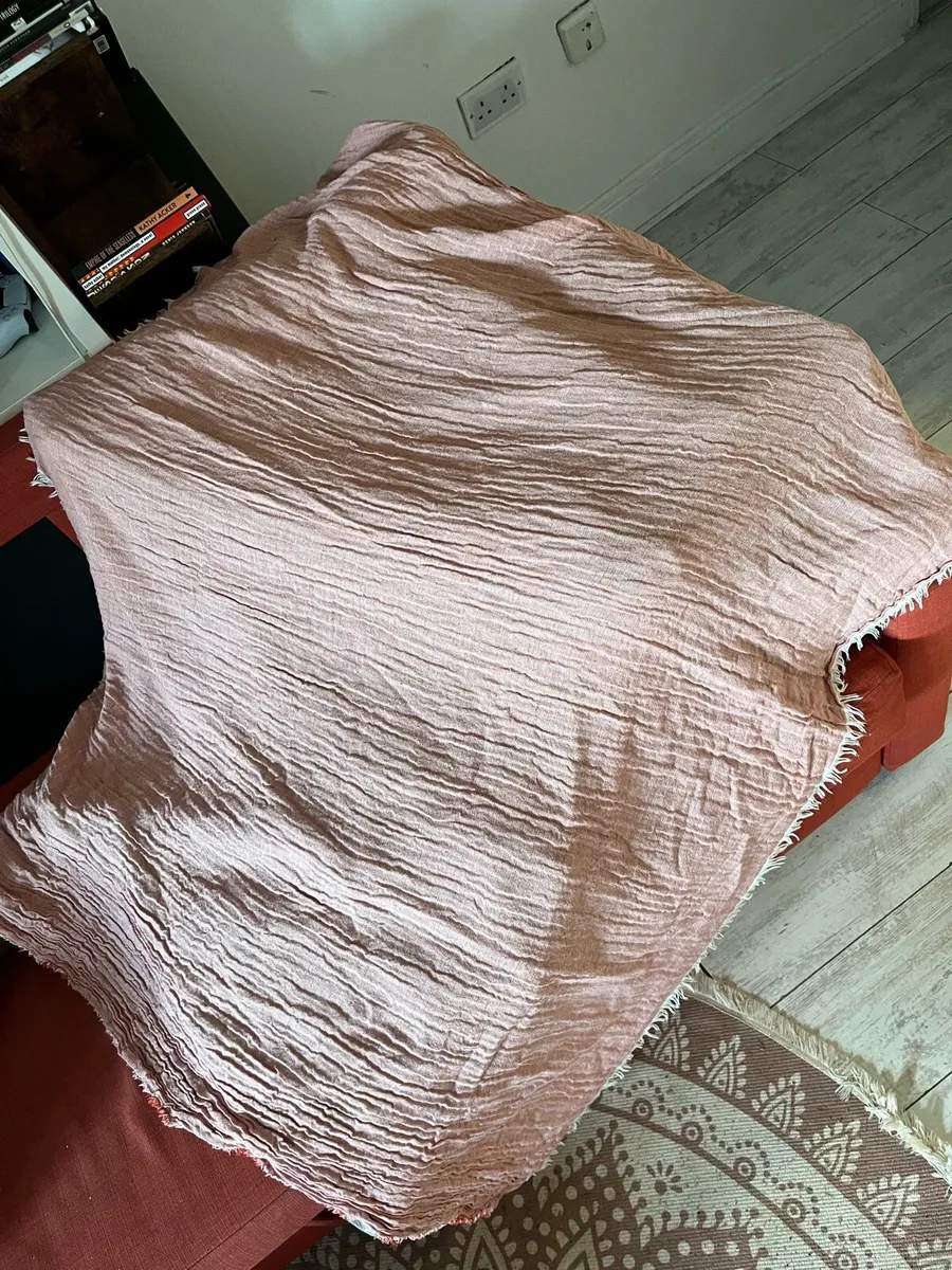 Sofa throw - Image 2