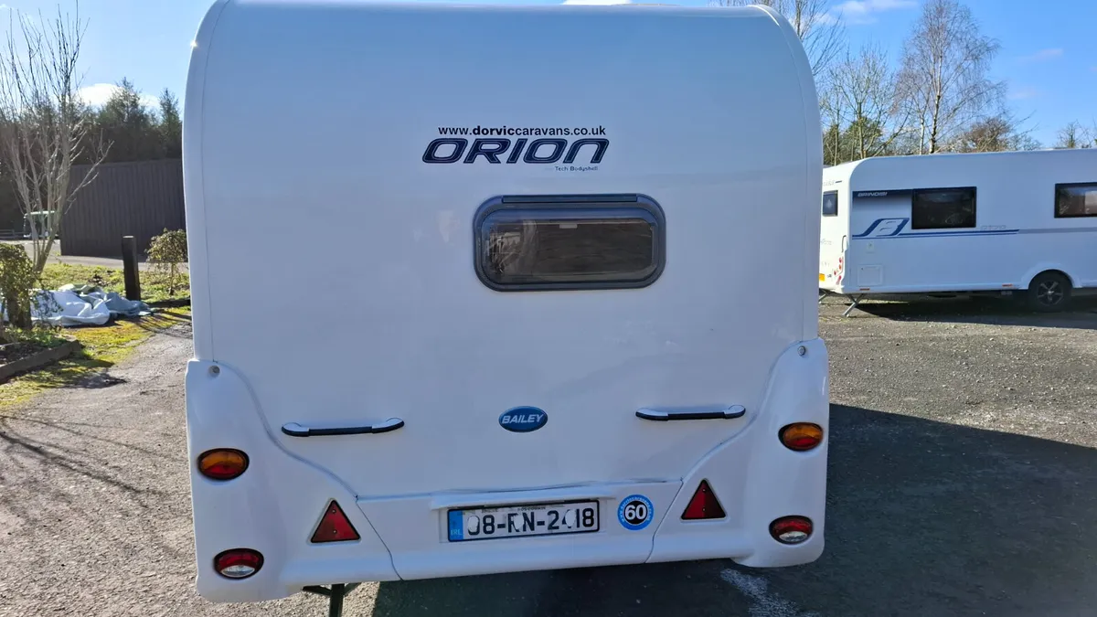 Bailey Orion 434 fixed bed - Image 4