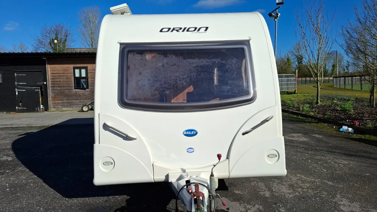 Bailey Orion 434 fixed bed - Image 2