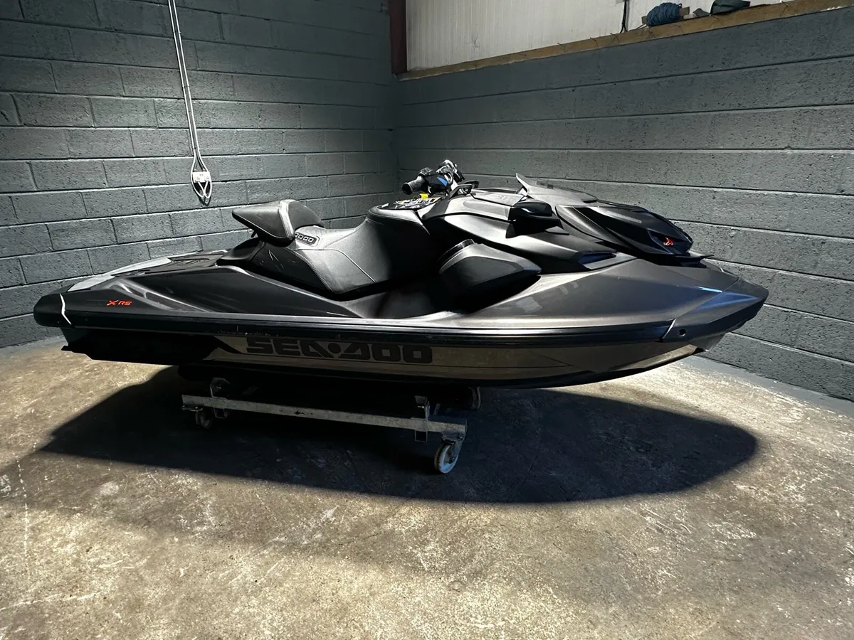 2022 Seadoo RXP-X 300 - Image 4