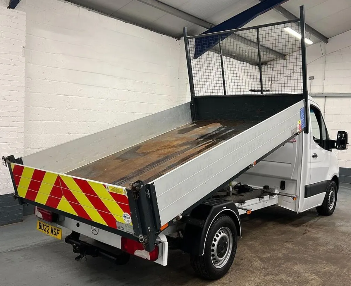 2022 Mercedes-Benz Sprinter Tipper Van - Image 4