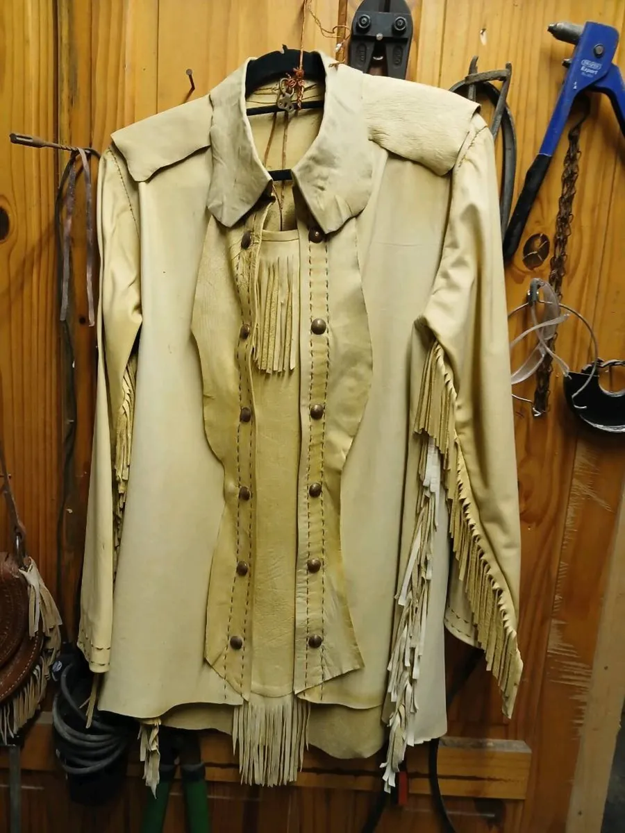 Native American handmade leather - Image 2