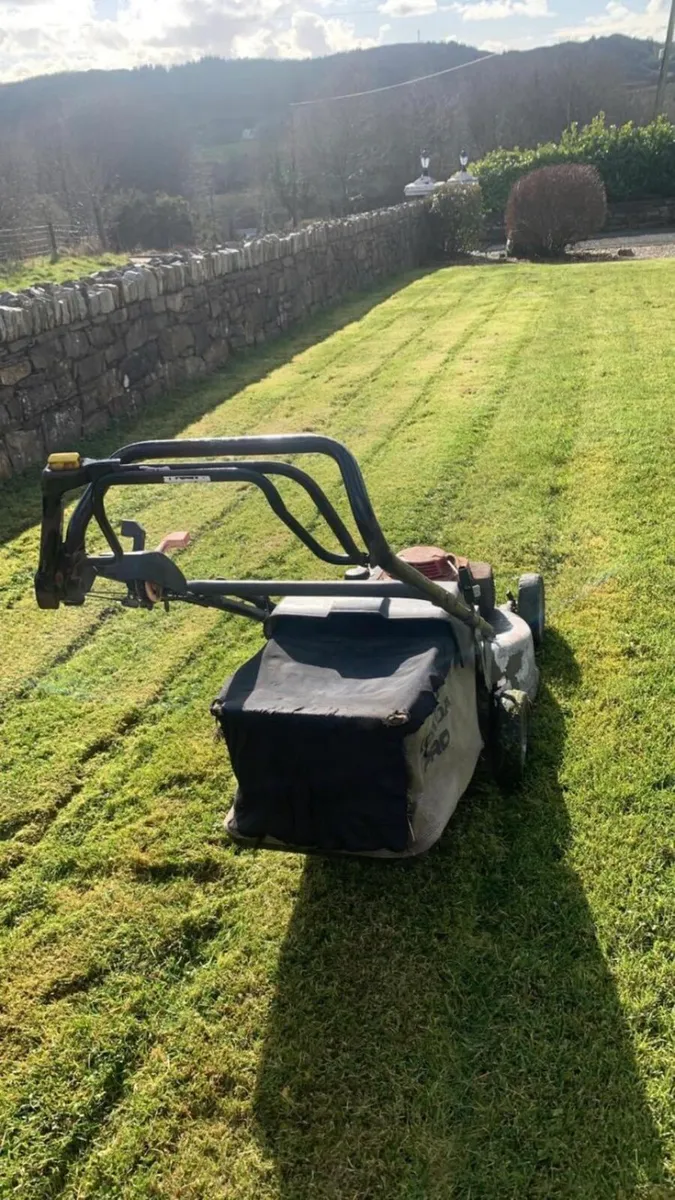 (Grass cutting) - Image 2