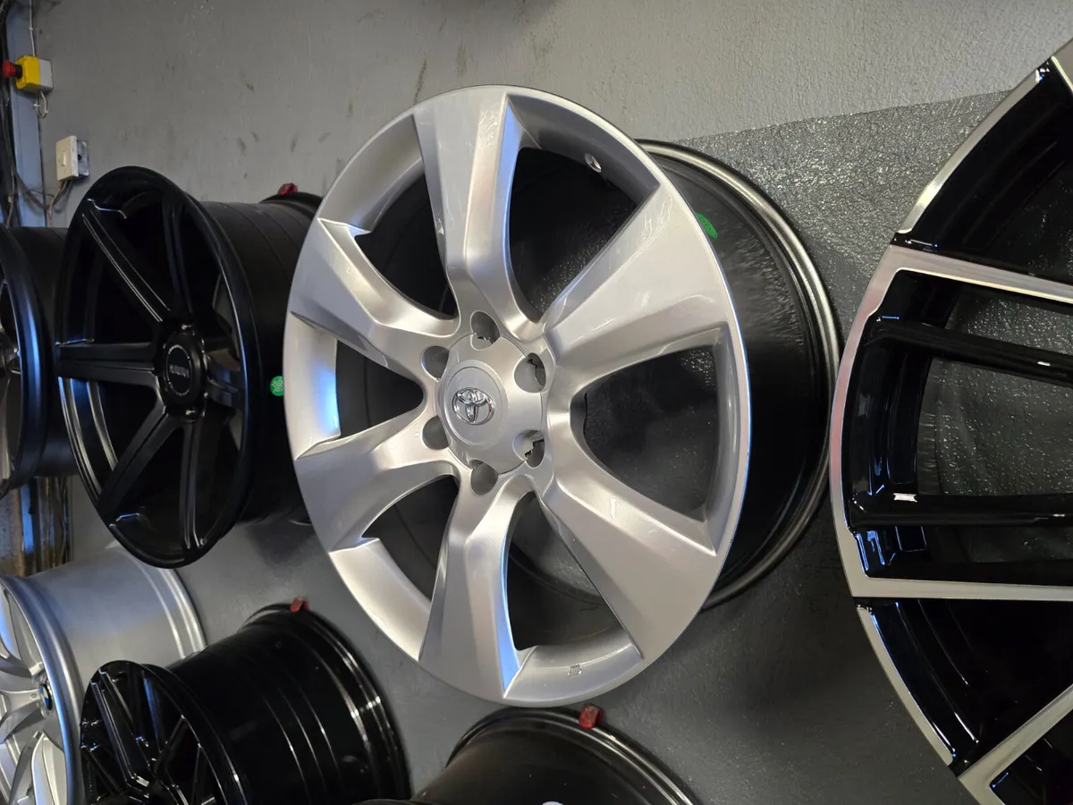 **Special** 20" Toyota LandCruiser Alloys