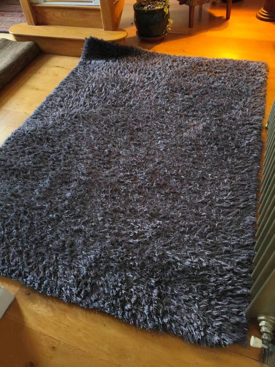 Large gray rug like new,160/230 ,50 Euro - Image 3