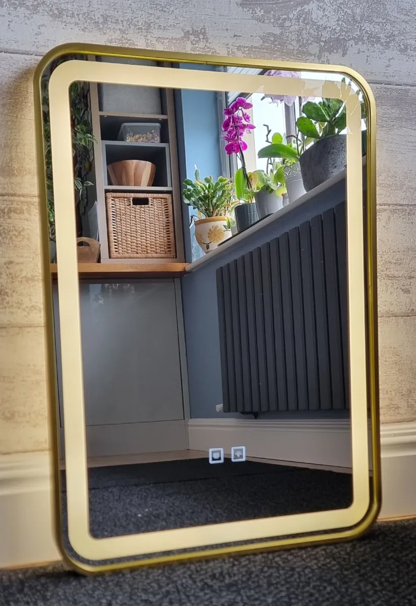 LED Bathroom Mirror 50x70cm Gold Antifog - Image 2