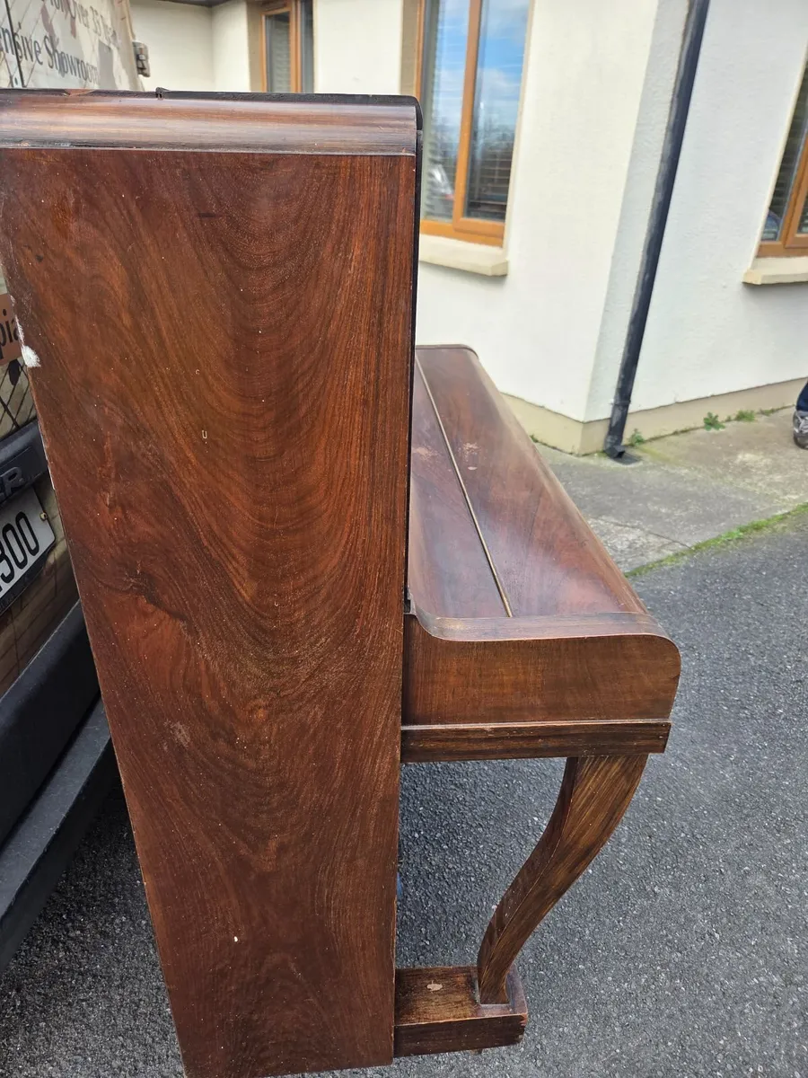 Upright Piano - Image 3