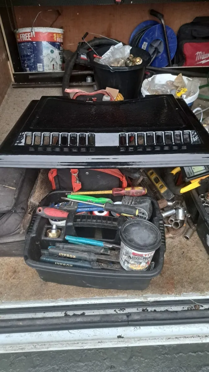 stove  for sale,  2nd , parts  or  dry  install - Image 3