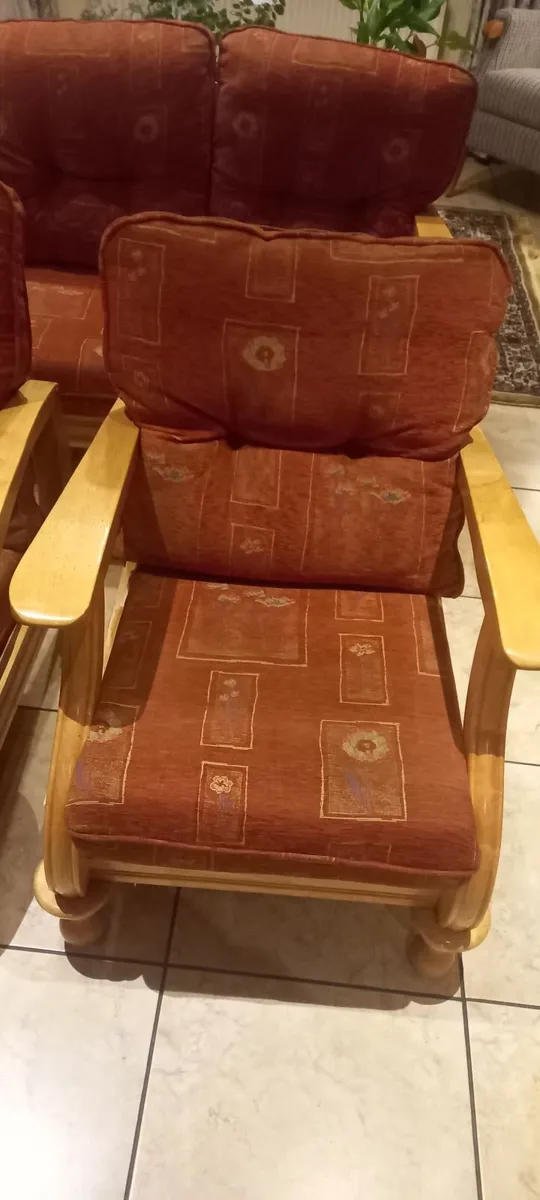 3 Piece Sofa - Image 4