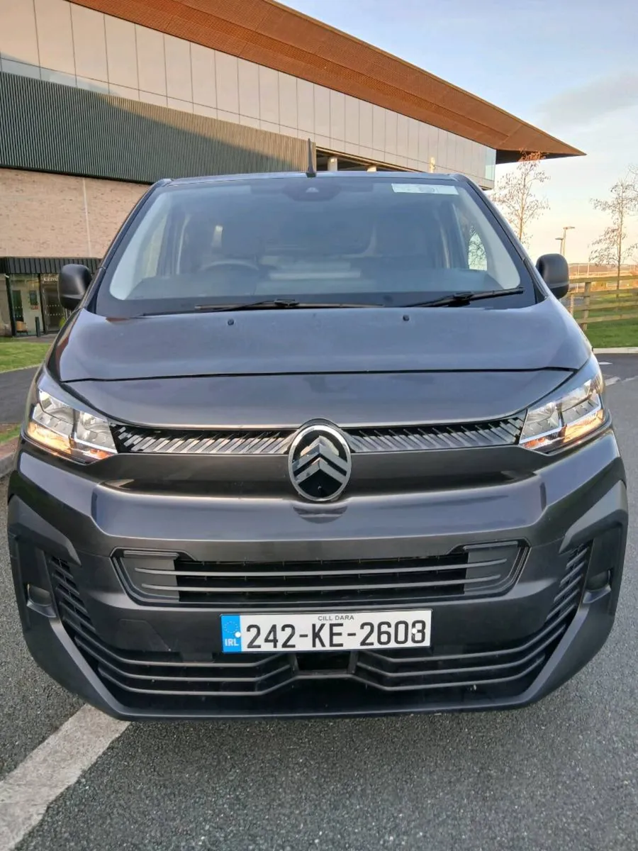 242 CITROËN DISPATCH  HIGH SPEC - Image 4