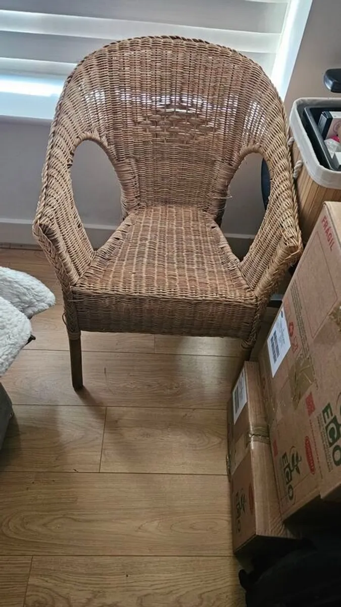 free 2 wicker chairs & coffee table - Image 2