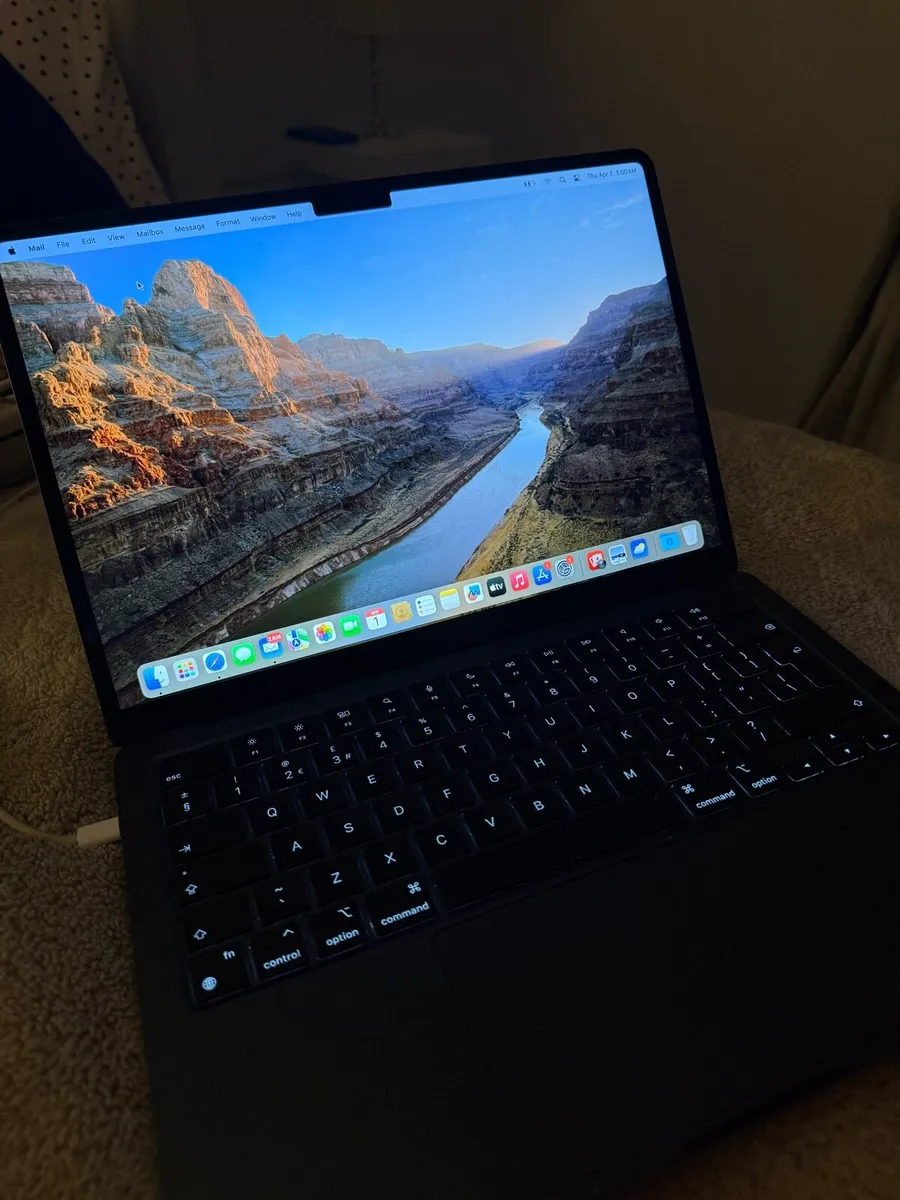 2024 Mac book pristine condition - Image 1