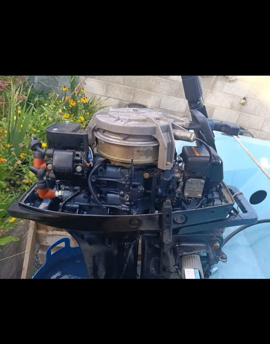 Yamaha 15hp Outboard 2 stroke - Image 3