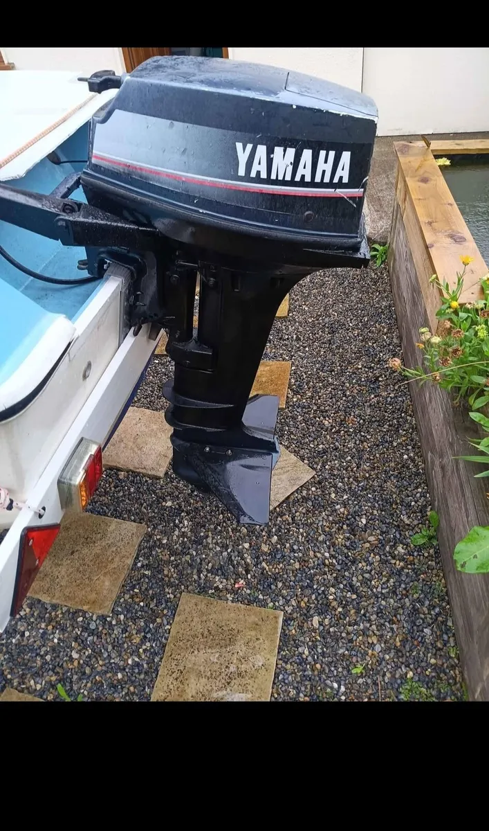 Yamaha 15hp Outboard 2 stroke - Image 4