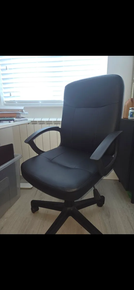 Office Chair - Image 3