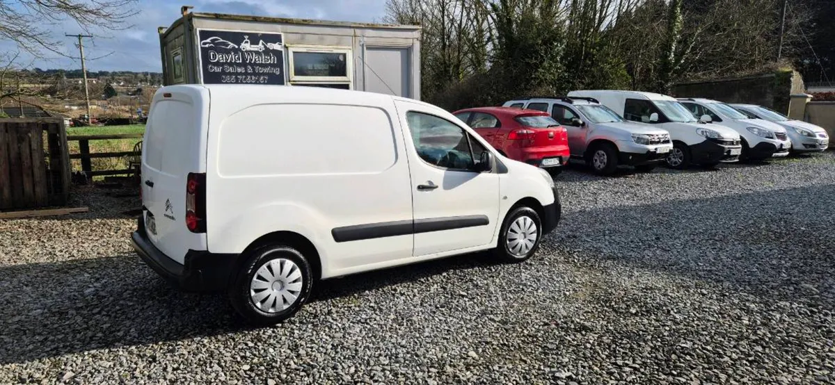 Citreon berlingo Full year test &Taxed €5000 - Image 4